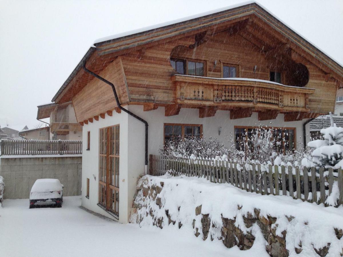 Ado'S Haus Villa Niederau Exterior foto